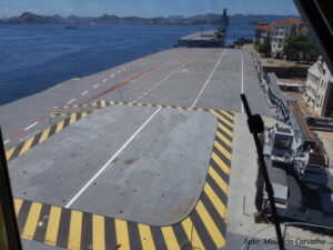 Portaaviaosaopaulo07