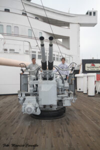 QM Conves 006