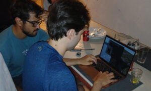 Pesquisas de Abrolhos, o Artemis e o Guadiana 23 Elmete equipe 2